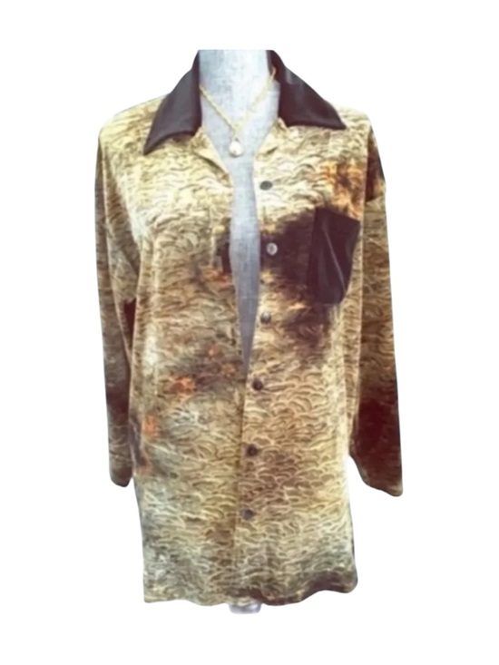 Vintage Tops - Vintage Shirt Velvet Feel Button Down Large Long Sleeves Textured Button Up